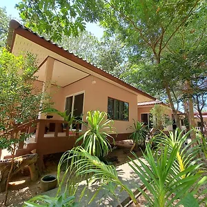 Baan Long Lodge Ko Lanta
